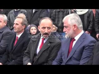 28 Nëntori, festojnë shqiptarët e Maqedonisë - Top Channel Albania - News