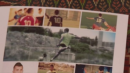 إسرائيل تواصل اعتقال شاب فلسطيني بالخطأ