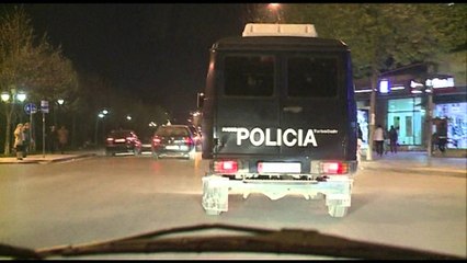 6 TE NDALUAR PER VJEDHJE NE BANKOMATE