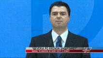 Basha: Qeveria po rrënon shqiptarët - News, Lajme - Vizion Plus