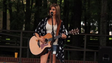 Jess Meuse sings 'Landslide' Magnolia Festival 2015