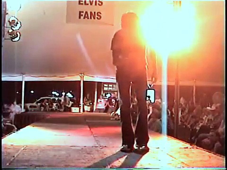 Kavan Hashemian sings 'She Thinks I Still Care' at Elvis Week