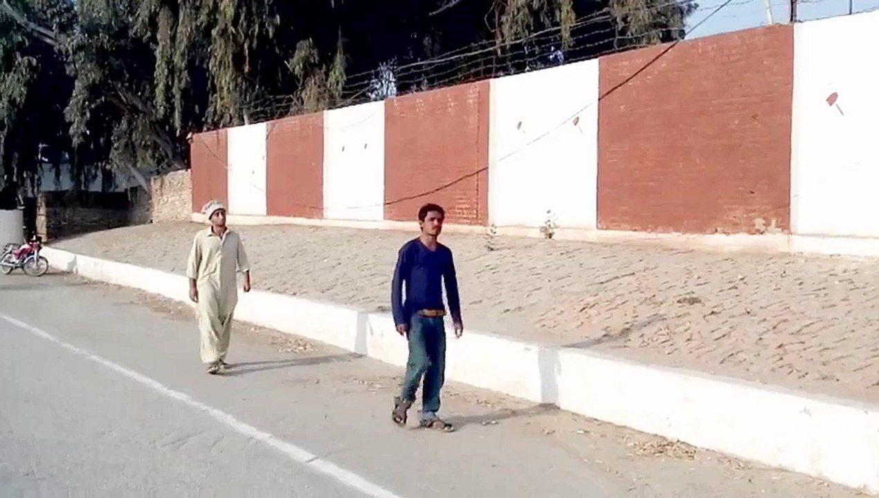 Geo Khan