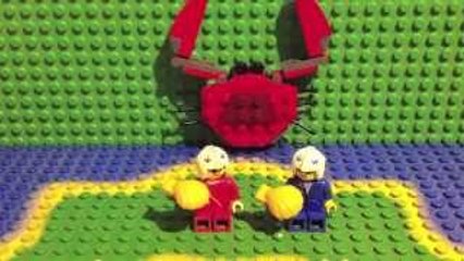 Monthly Build LEGO: Crab Mini Model Build