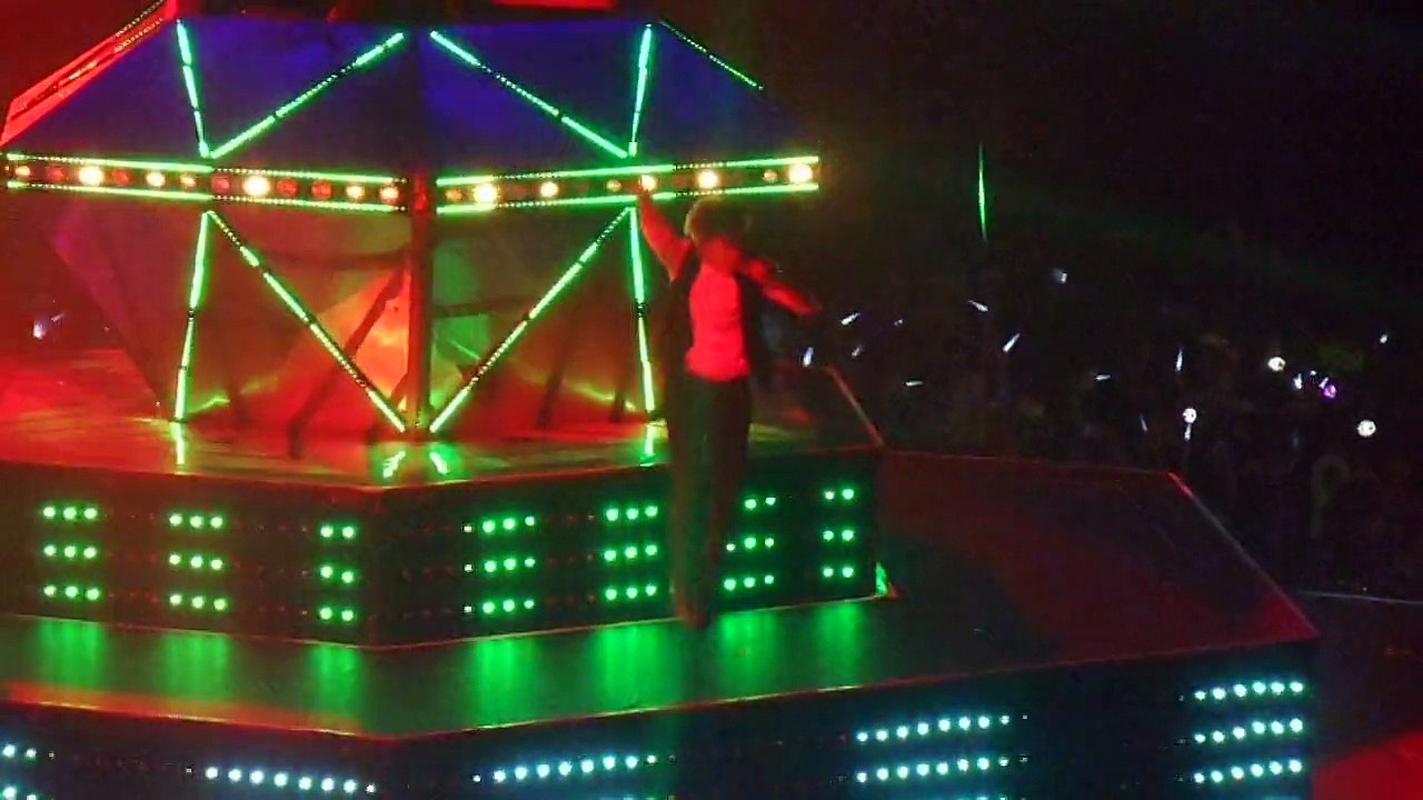 151121 EXO' LuXion in MACAU Let out the beast + RUN Xiumin