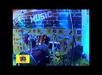 Badshah and astha -AJ RAAT KA SCENE BANA LE LIVE