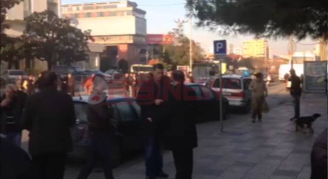 Qytetarët e Shkodrës drejt Tiranës për protestën e opozitës - Ora News- Lajmi i fundit-