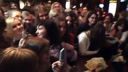 Александр Бон (shponks) on Periscope [2015-12-06 22-26] Закорючки