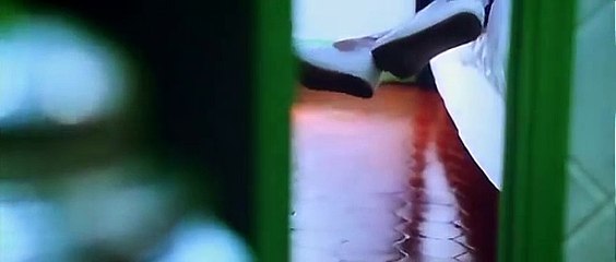 Hot Tamasha all kissing scene ranbir and deepika
