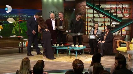 Beyaz Show Sertab Erener yeri!