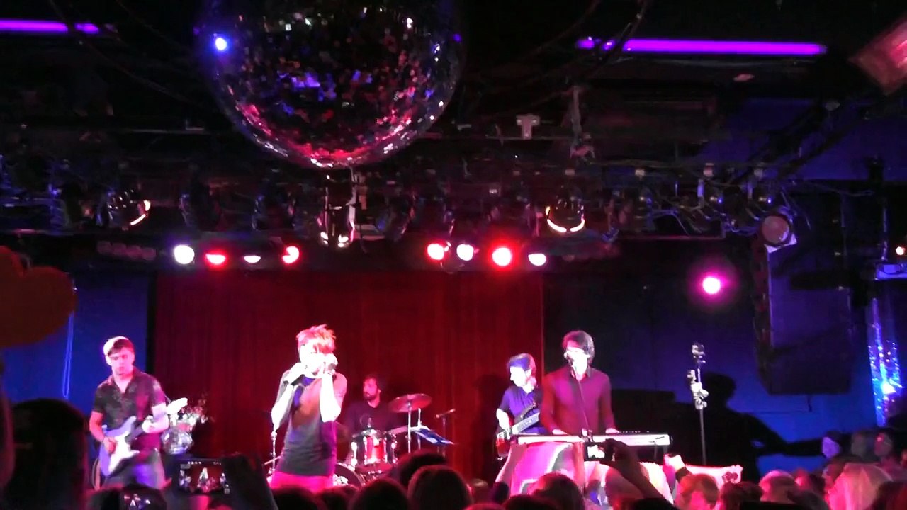 «Let Yourself Go» А.Бон (Москва, «16 тонн», 6.12.2015) (Мария Меллис)