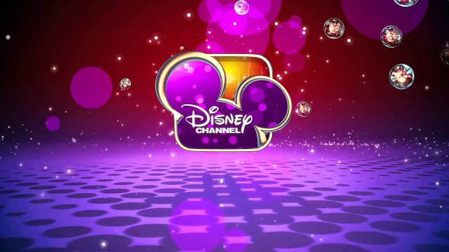 Zendaya & Bella Thorne - Something to Dance for/TTYLXOX (Mash-Up)