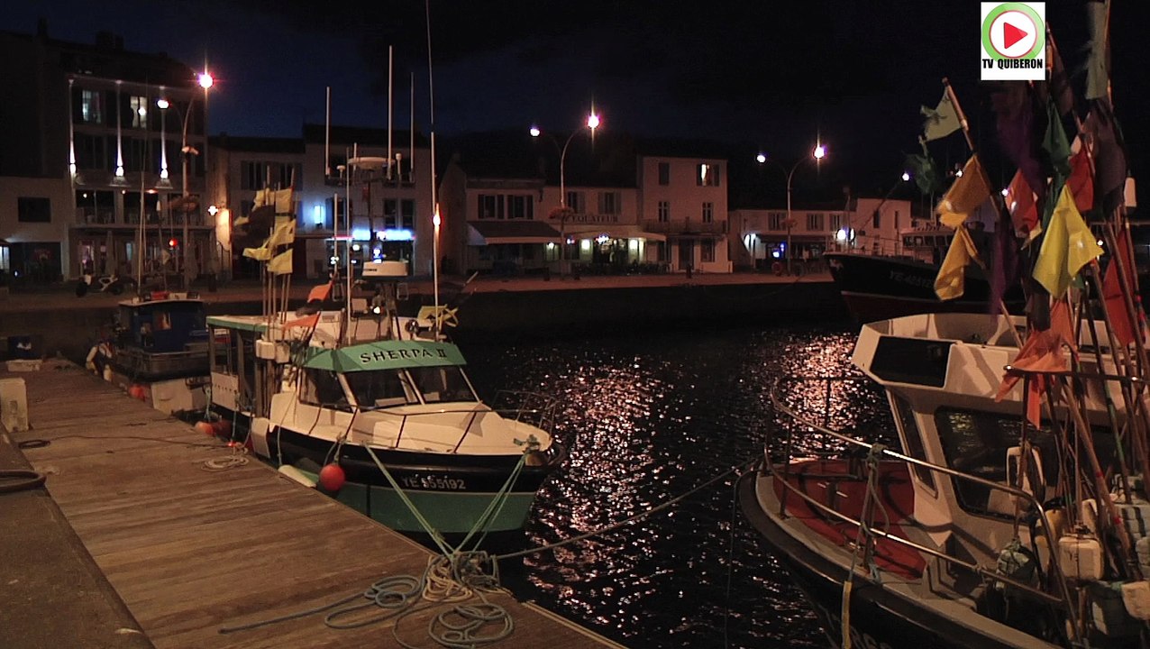 Ile d'Yeu: Port-Joinville by night - Télé Ile d'Yeu Vendée