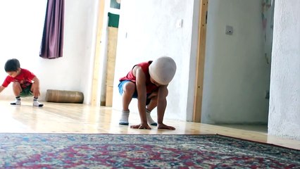 push with one arm on the ground