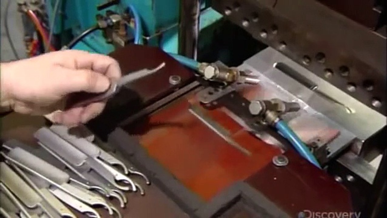 How It’s Made Straight Razors