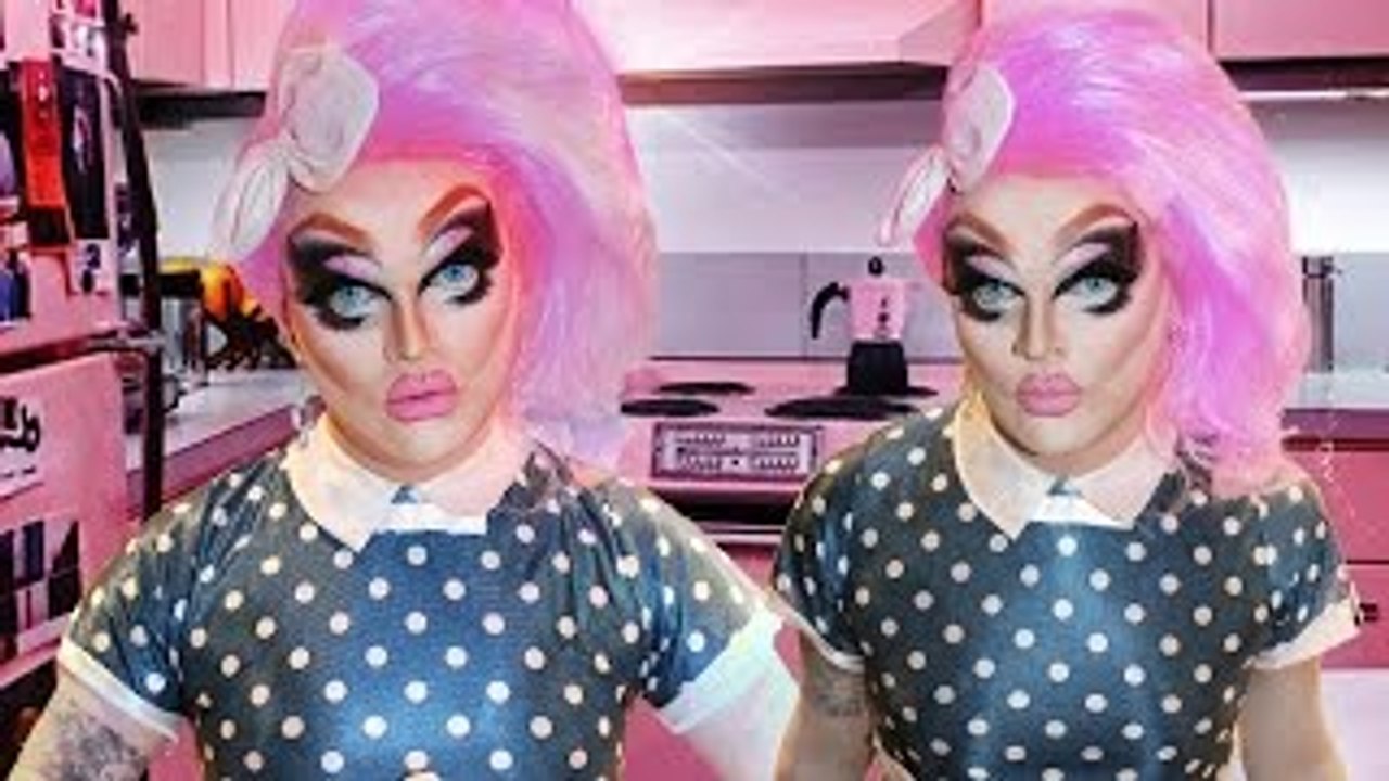 Trixie Mattel - Ru Pauls Drag Race - Makeup Tutorial!