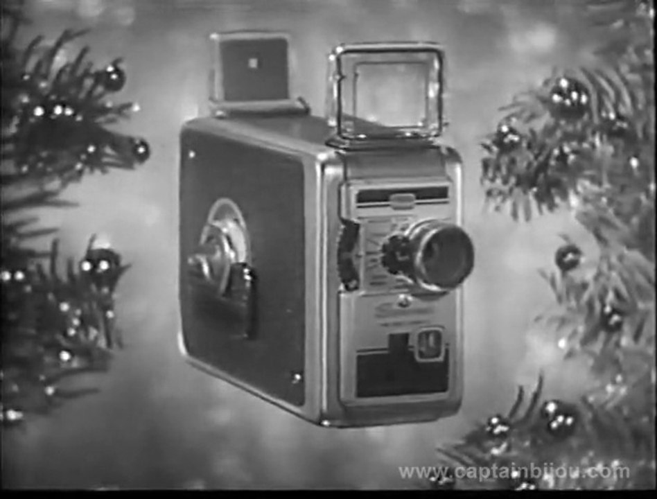 1959 KODAK BROWNIE MOVIE CAMERA CHRISTMAS COMMERCIAL