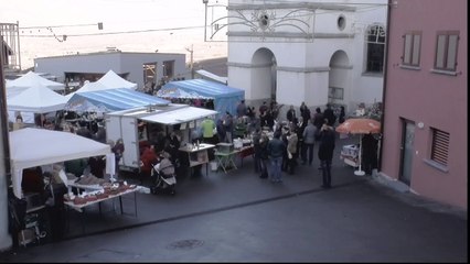 DIRECT MARCHE DE NOEL / OUIE FINE FINALE (AUTO-RECORD) (2015-12-08 14:35:41 - 2015-12-08 14:50:03)