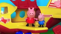 Peppa Pig 2015 New Toys English Episodes - Peppa Pig Swimming on Holiday at the Beach! HD Video!