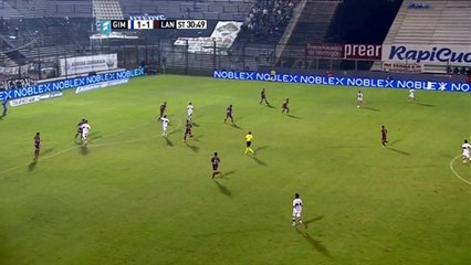 Argentine - A moins de deux mètres, il rate le but !