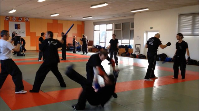 USB BERGERAC SAVATE BATON DÉFENSE 1 ER PARTIE