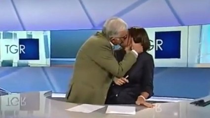 Yaşlı Adam, Canlı Yayında Spikerin Dudağına Yapıştı