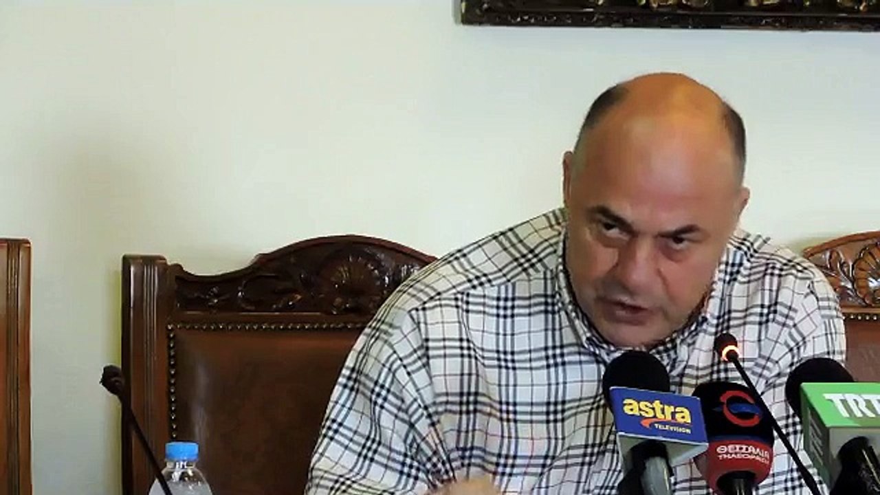 Ρετούς σε…μαγουλάκια