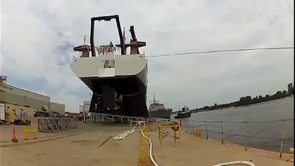 спуск судна на воду!
