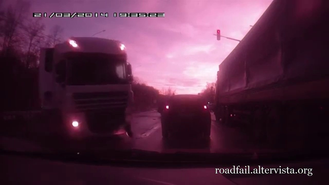 Car Crash & Accident Compilation December 2015