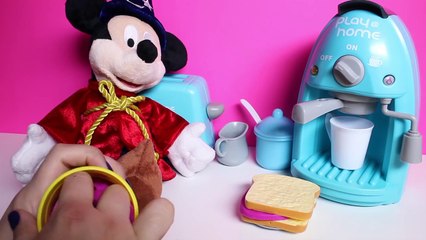 Coffee Maker & Toaster Play@Home Cooking Set Kitchen Appliance Set Toy Food Play Food Vide