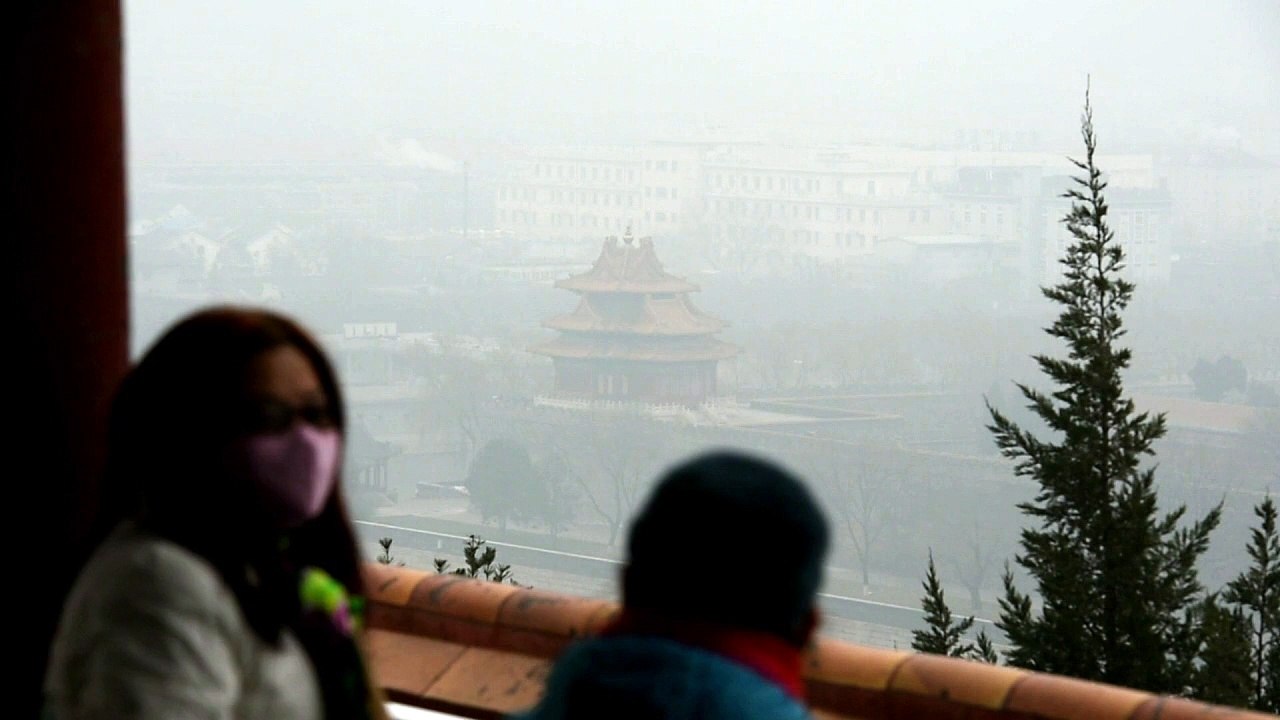 Fahrverbot wegen Smog-Alarm in Peking