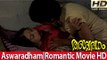 Aswaradham Malayalam Romantic Movie Scene - Prameela With Raveendran [HD]