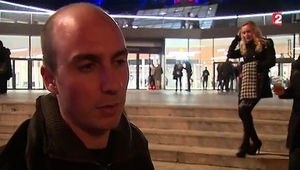 Attentats : les Eagles of Death Metal remontent sur scène