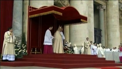 Le pape François lance le "jubilé de la miséricorde" au Vatican