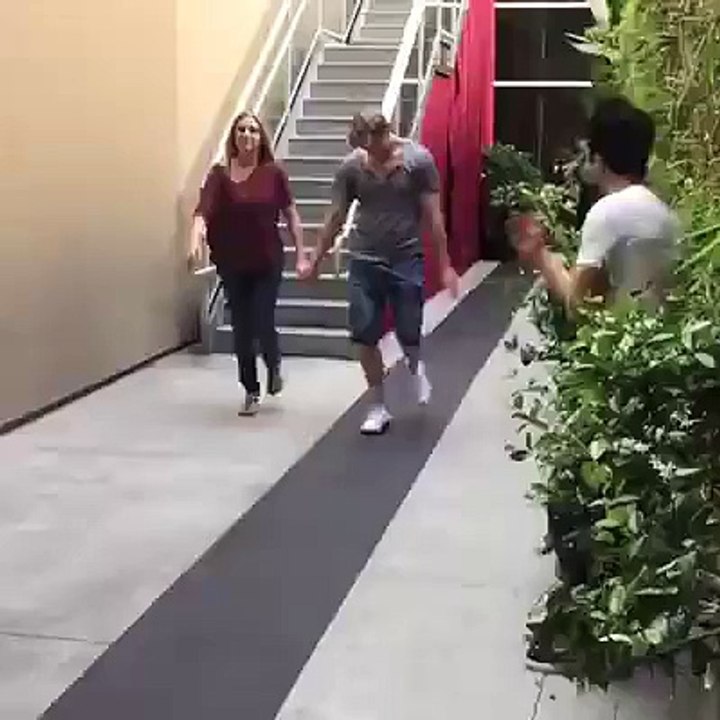 HOW COUPLES FIGHT