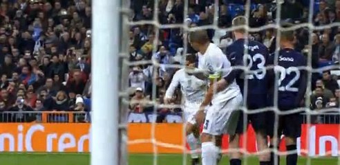 Cristiano Ronaldo Goal - Real Madrid 3 - 0 Malmo FF - 08/12/2015
