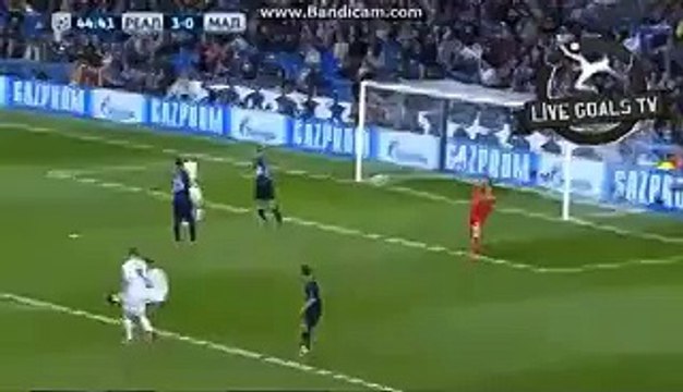 Cristiano Ronaldo Brilliant Chance to Score - Real Madrid vs Malmo FF - Champions League - 08.12.2015