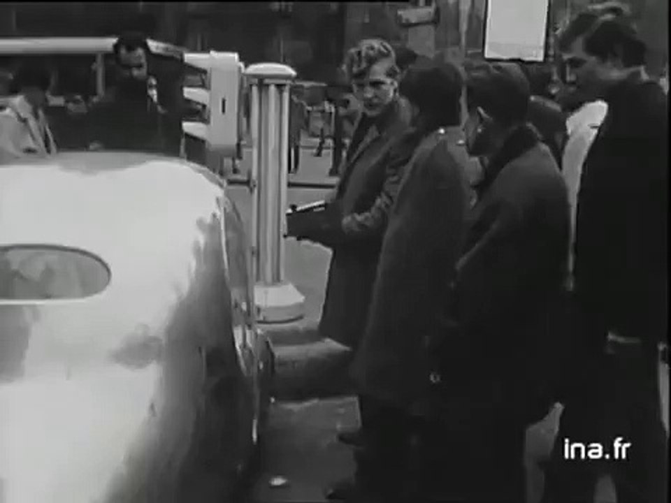 La voiture électrique 1942