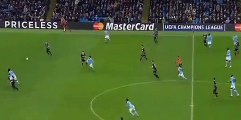 Raheem Sterling Goal - Manchester City 3 - 2t B. Monchengladbach - 08_12_2015