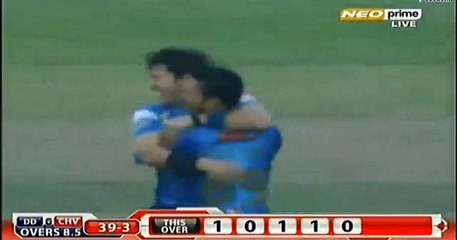 Yasir Shah Took Superb catch of 2015 in BPL -