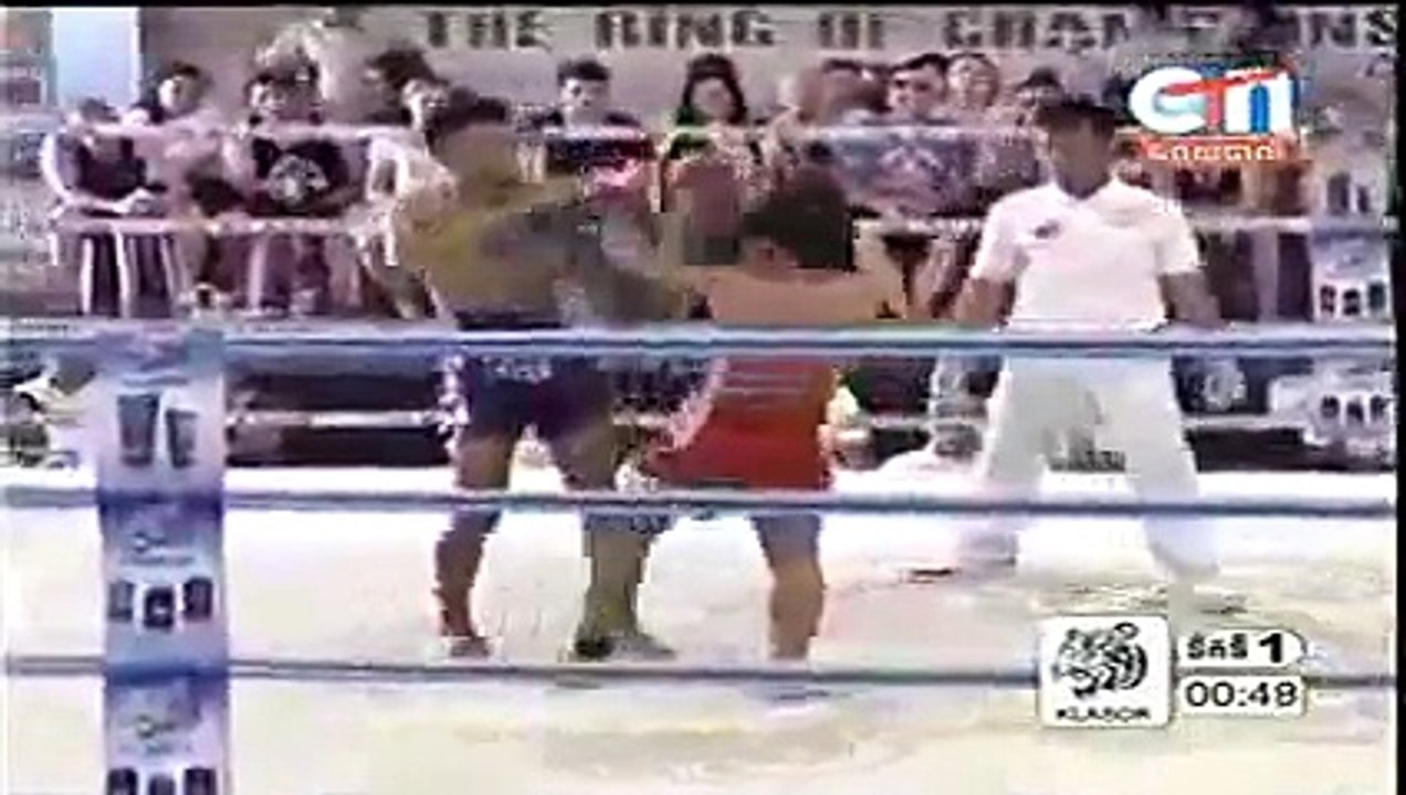 Khmer Boxing | Sek ChanReach VS Thai | Angkor Arena | 02 December 2015