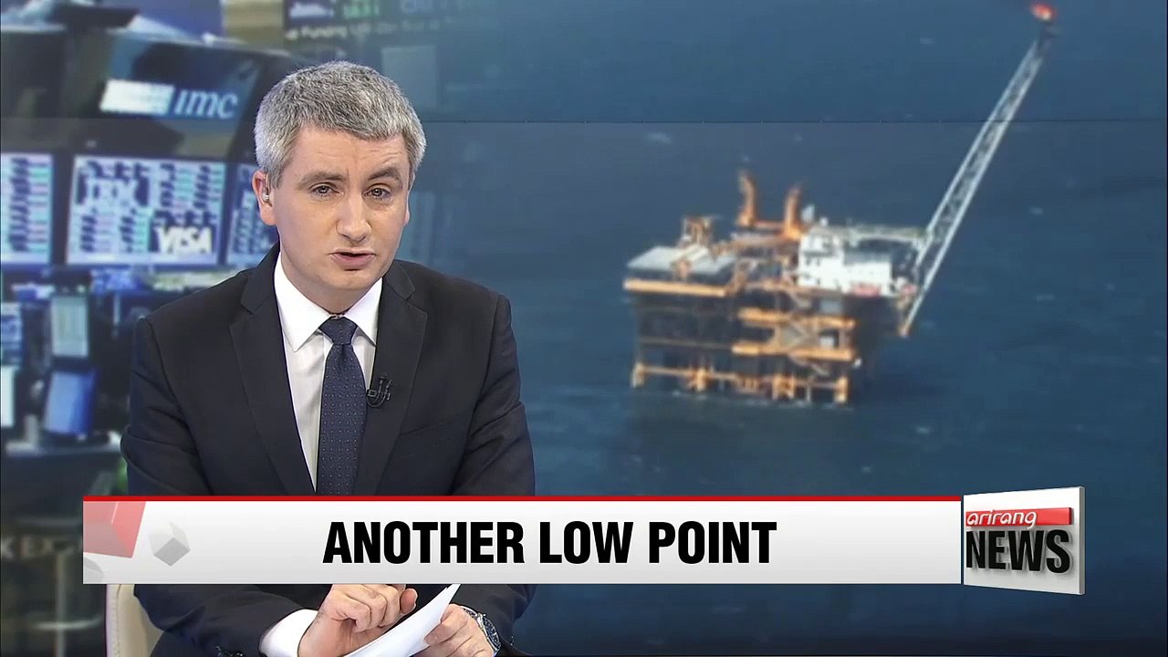 Brent crude falls below US$40, sits at near 7-year low