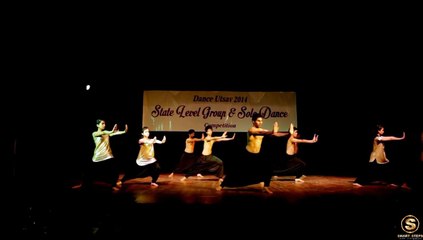 CONTEMPORARY DANCE TEAM GROUP PERFORMERS BANGALORE INDIA