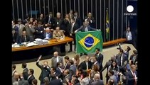 دادگاه عالی برزیل، کمیسیون پارلمانی برای برکناری دیلما روسف را تعطیل کرد
