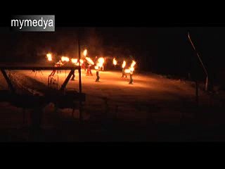 Palandöken'de kayak sezonu meşale gösterisiyle açıldı