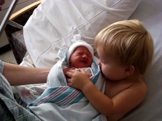 Ellen Degeneres must see, Love my new sister- funny cute adorable baby video