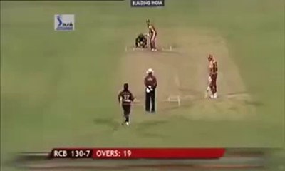 Misbah Ul Haq Raining Of Sixes in One Over Against Indian Bowler .Huge Hits .Proud For Pakistani,s .