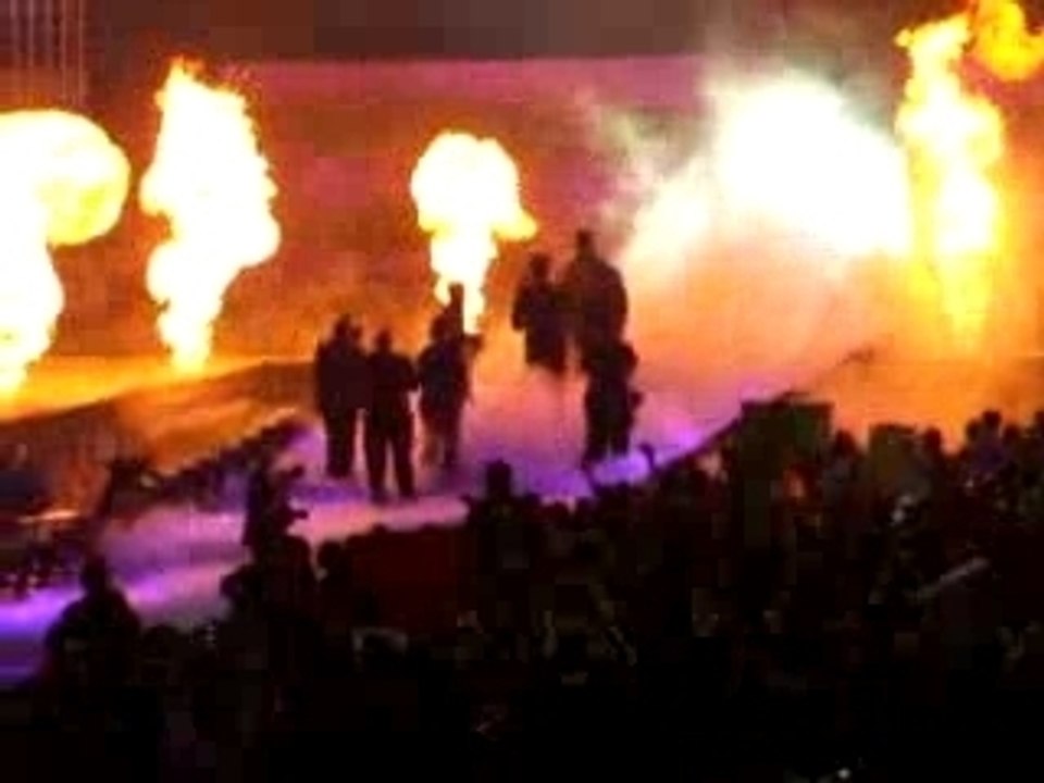 Wrestlemania 23 - Entree Undertaker (2)