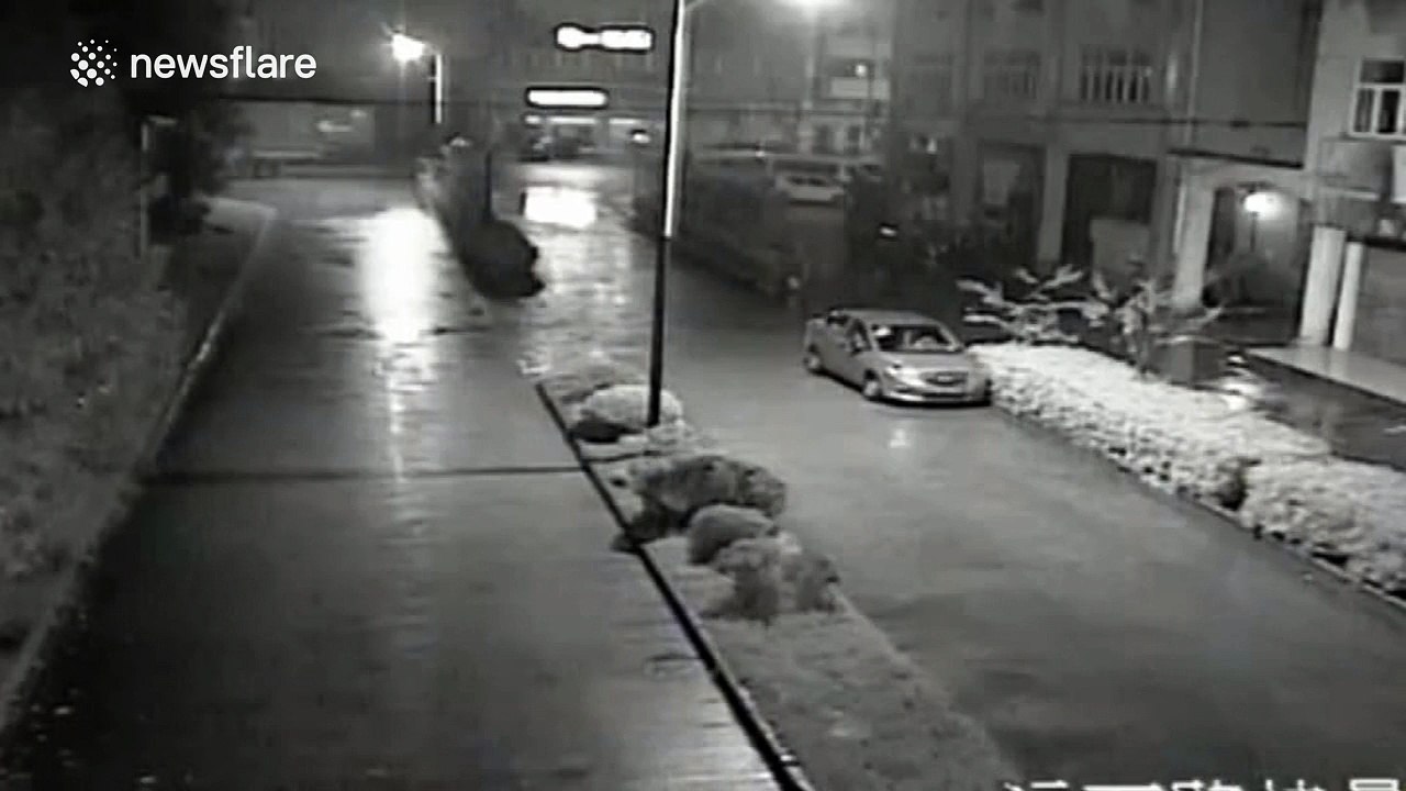 Angry ex-boyfriend deflates woman's car tyres