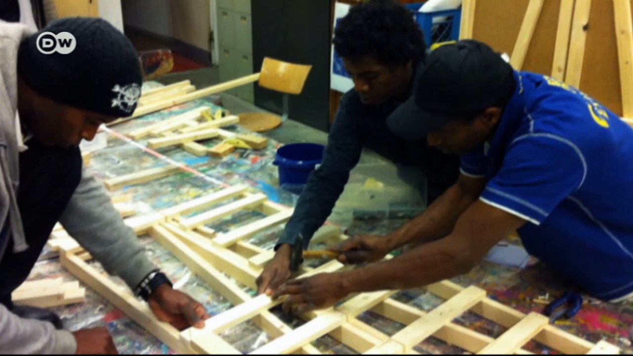 Designer furniture made by refugees | Euromaxx
